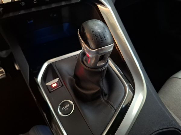 peugeot-3008-2018-diesel-1560cc