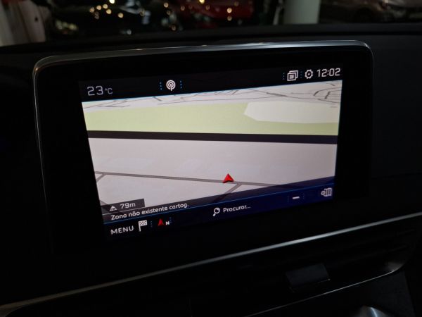 peugeot-3008-2018-diesel-1560cc