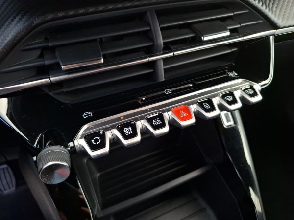peugeot-2008-2025-gasolina-1199cc