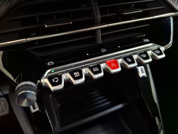 peugeot-e-208-2025-eletrico-0cc