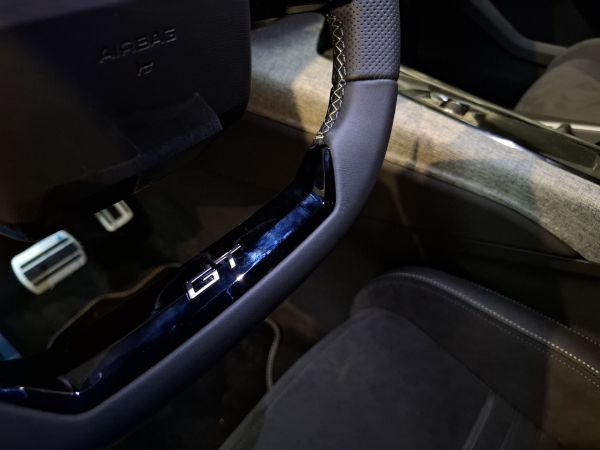 peugeot-5008-2026-hibrido-1598cc