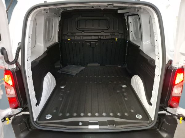 peugeot-partner-2026-diesel-1499cc