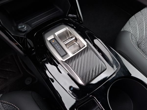 peugeot-2008-2026-gasolina-1199cc