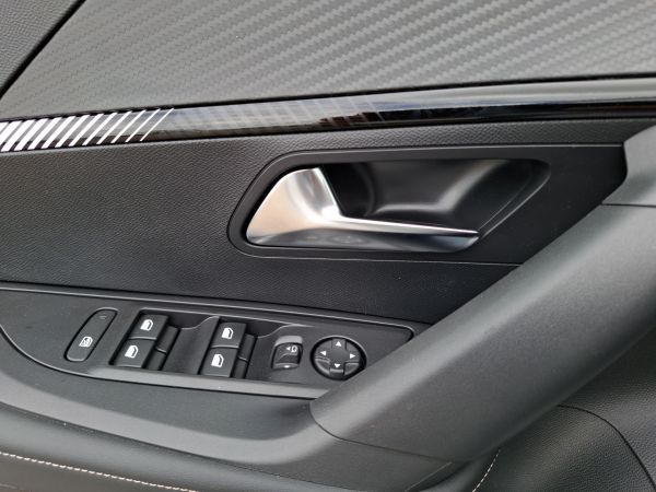 peugeot-2008-2026-gasolina-1199cc