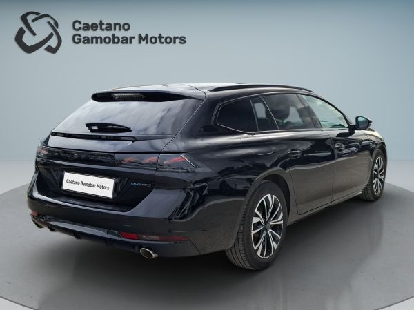 peugeot-508-2025-hibrido-1598cc