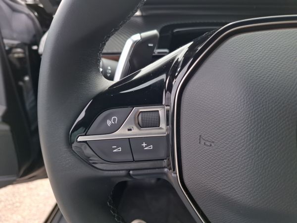 peugeot-508-2025-hibrido-1598cc