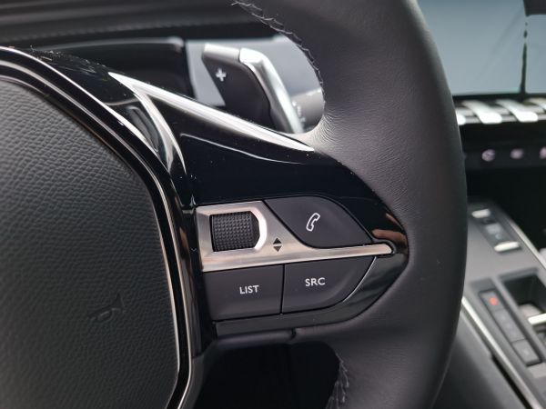 peugeot-508-2025-hibrido-1598cc