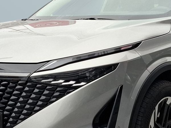 nissan-qashqai-2025-gasolina-1497cc
