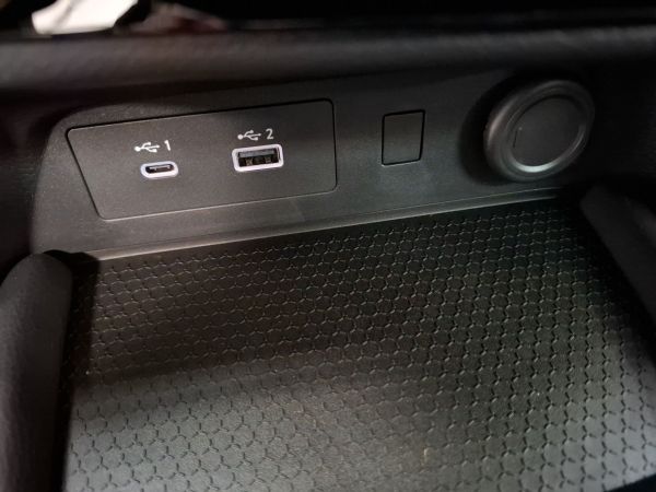 nissan-juke-2025-gasolina-999cc