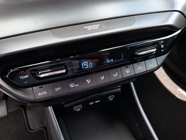 hyundai-bayon-2026-gasolina-998cc
