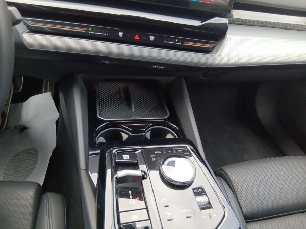 bmw-serie-5-2025-hibrido-1998cc