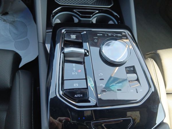bmw-serie-5-2024-diesel-1995cc
