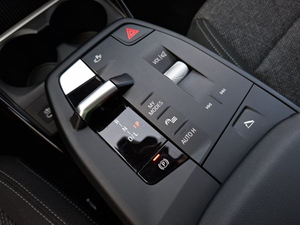 bmw-serie-2-2025-hibrido-1499cc