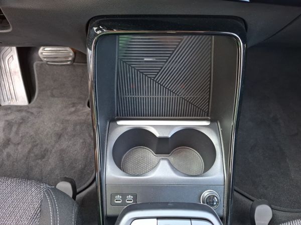 bmw-serie-2-2025-hibrido-1499cc