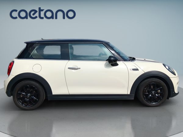 mini-cooper-2019-diesel-1496cc