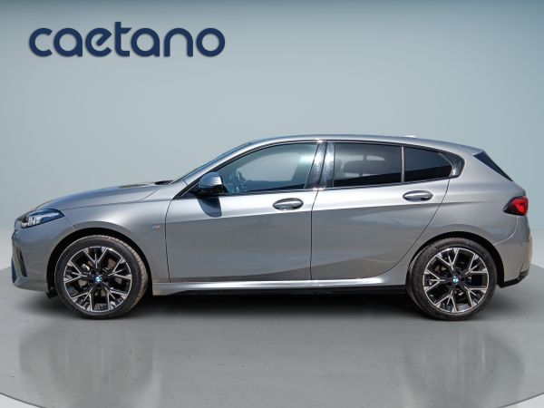 bmw-serie-1-2025-gasolina-1499cc