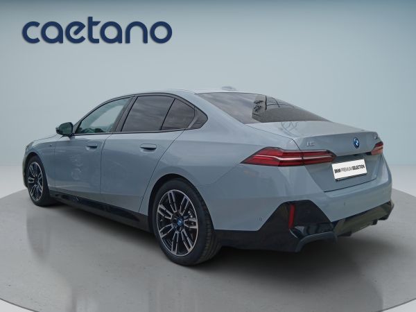bmw-serie-i-2024-eletrico-0cc