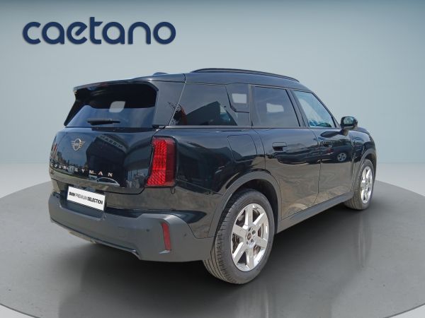 mini-countryman-2025-diesel-1995cc