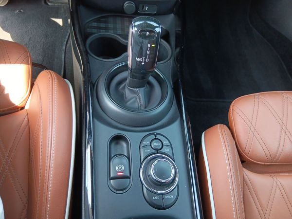 mini-clubman-2023-diesel-1995cc