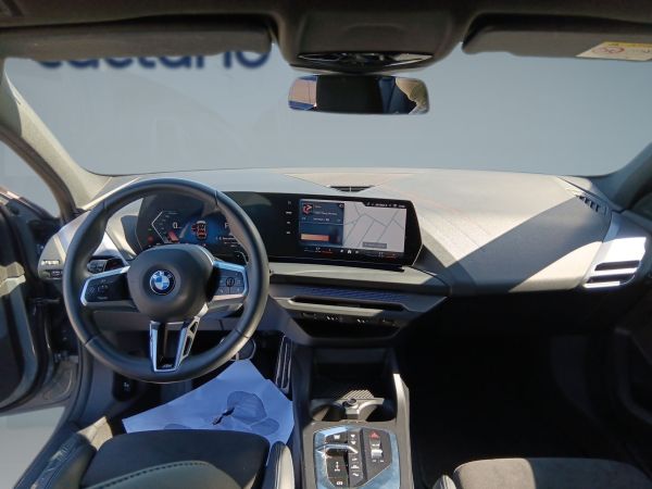 bmw-serie-1-2025-gasolina-1499cc