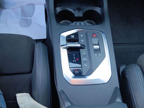 bmw-serie-1-2025-gasolina-1499cc