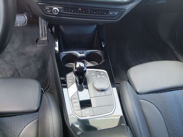 bmw-serie-1-2023-diesel-1496cc