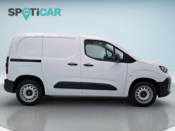 opel-combo-2025-diesel-1499cc