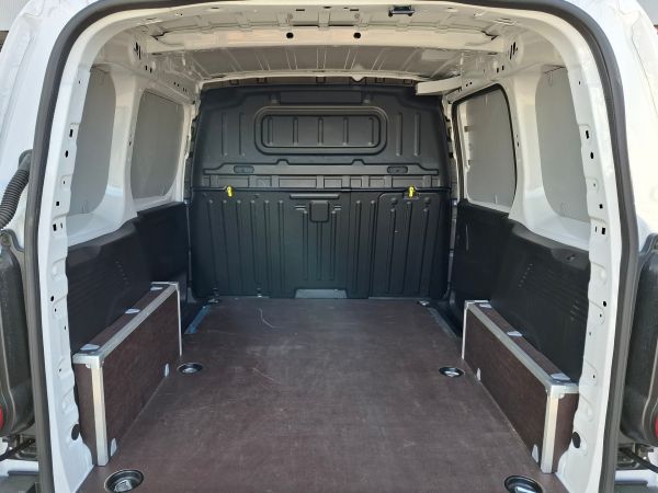 opel-combo-2025-diesel-1499cc