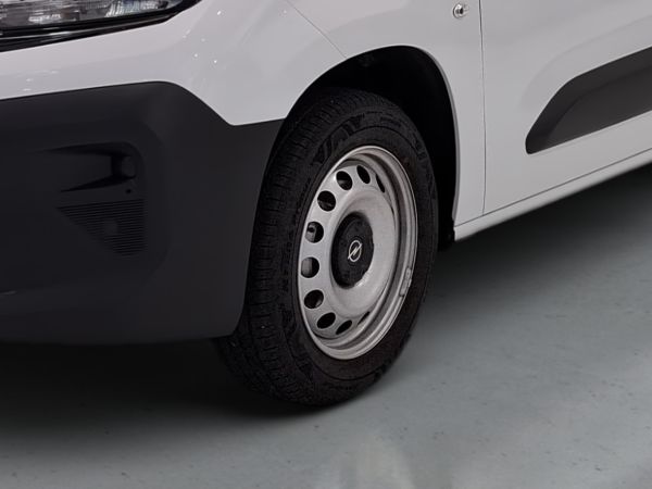 opel-combo-2025-diesel-1499cc