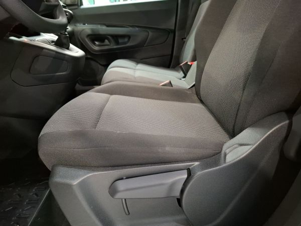 opel-combo-2025-diesel-1499cc
