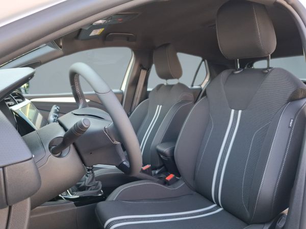 opel-corsa-2026-gasolina-1199cc