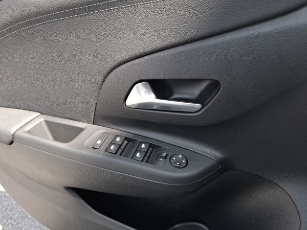 opel-corsa-2026-gasolina-1199cc