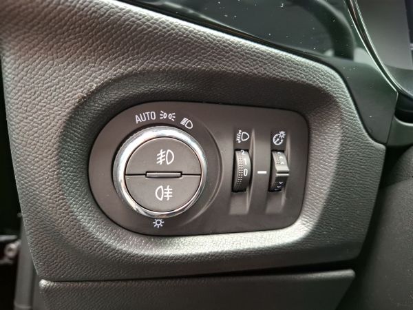 opel-corsa-2025-gasolina-1199cc