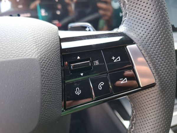 opel-astra-2026-gasolina-1199cc