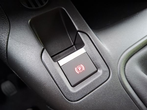 opel-combo-2025-diesel-1499cc