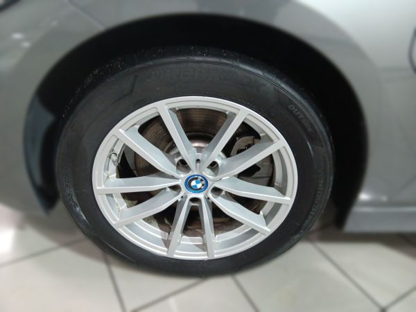 bmw-serie-3-2024-hibrido-1998cc