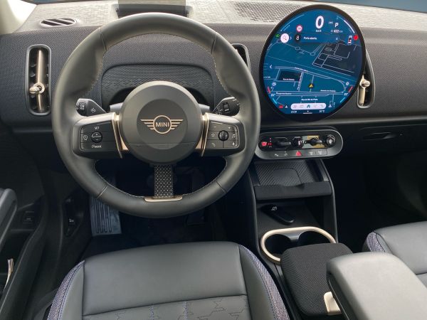 mini-countryman-2024-diesel-1995cc