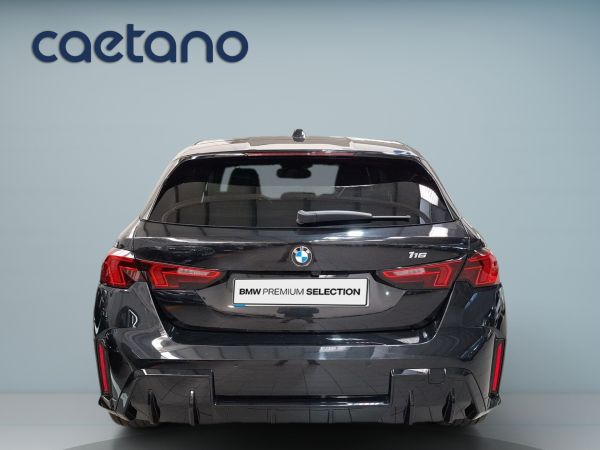 bmw-serie-1-2025-gasolina-1499cc