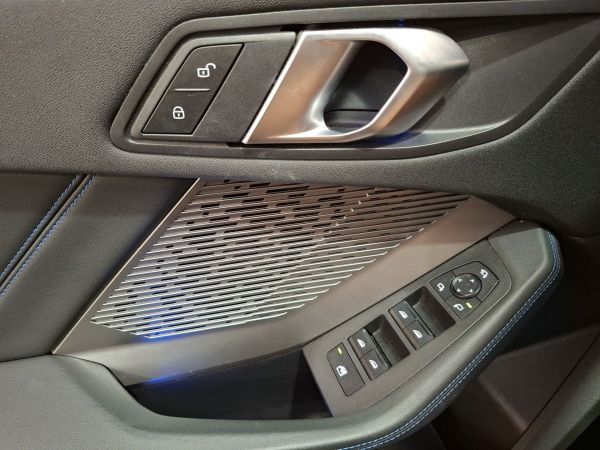 bmw-serie-1-2025-gasolina-1499cc
