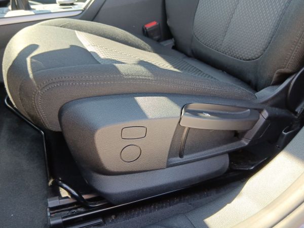 bmw-serie-1-2021-diesel-1496cc