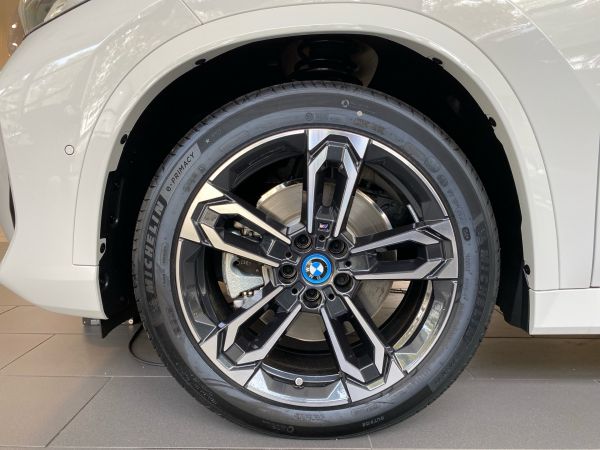 bmw-ix-2024-eletrico-0cc