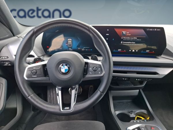 bmw-serie-1-2025-gasolina-1499cc