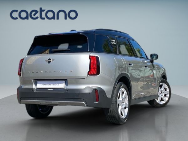 mini-countryman-2025-diesel-1995cc