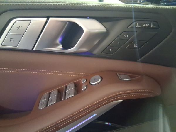 bmw-x7-2021-diesel-0cc