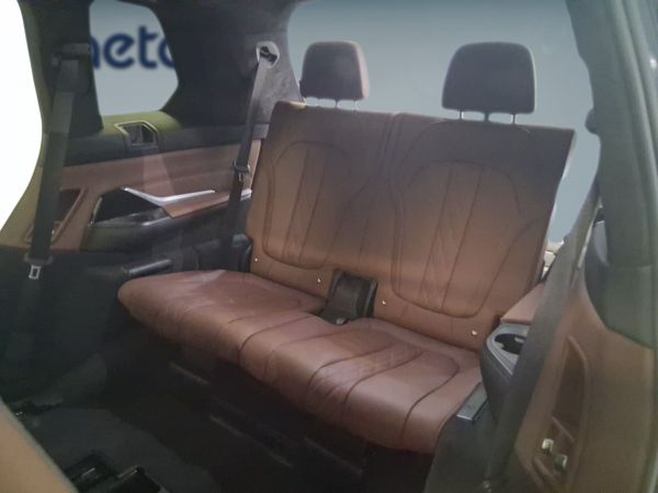 bmw-x7-2021-diesel-0cc