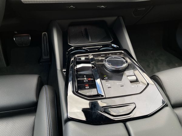 bmw-serie-5-2025-diesel-1995cc