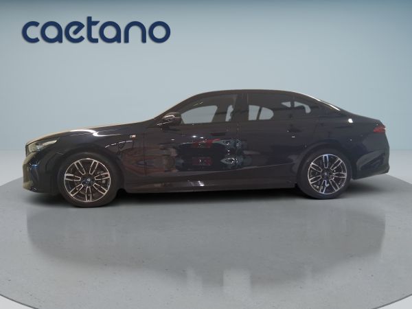 bmw-serie-5-2025-hibrido-1998cc