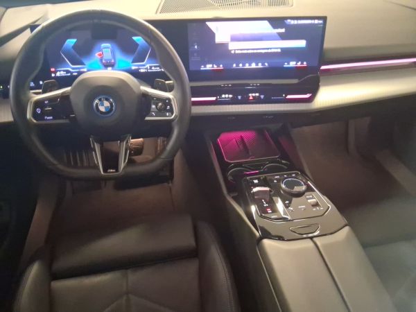 bmw-serie-5-2025-hibrido-1998cc