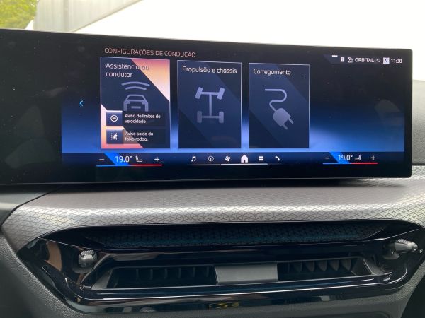 bmw-i4-2025-eletrico-0cc