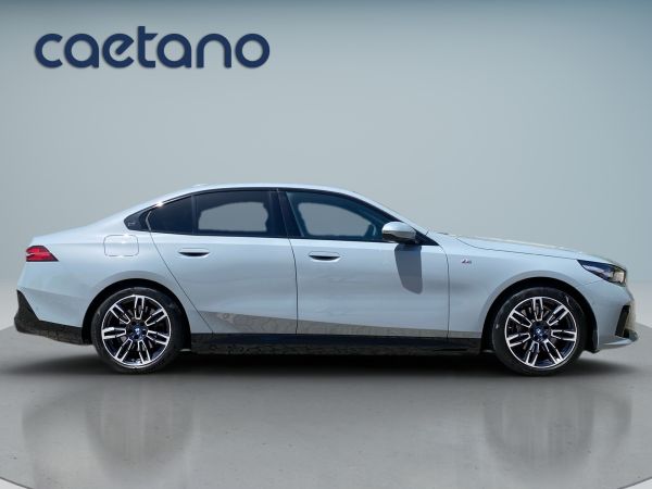 bmw-serie-i-2025-eletrico-0cc